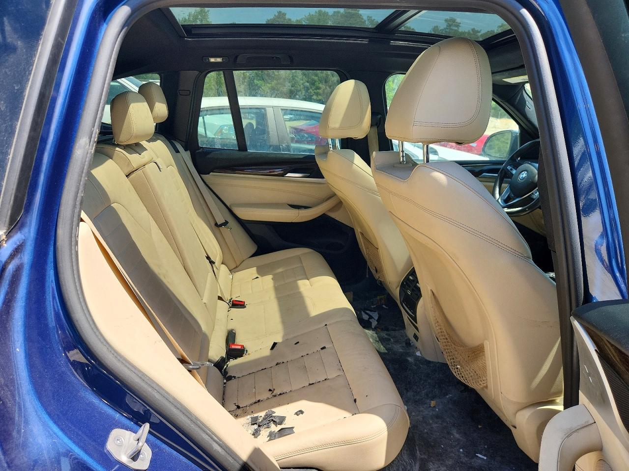 2021 BMW X3 xDrive30I - zdjęcie 11