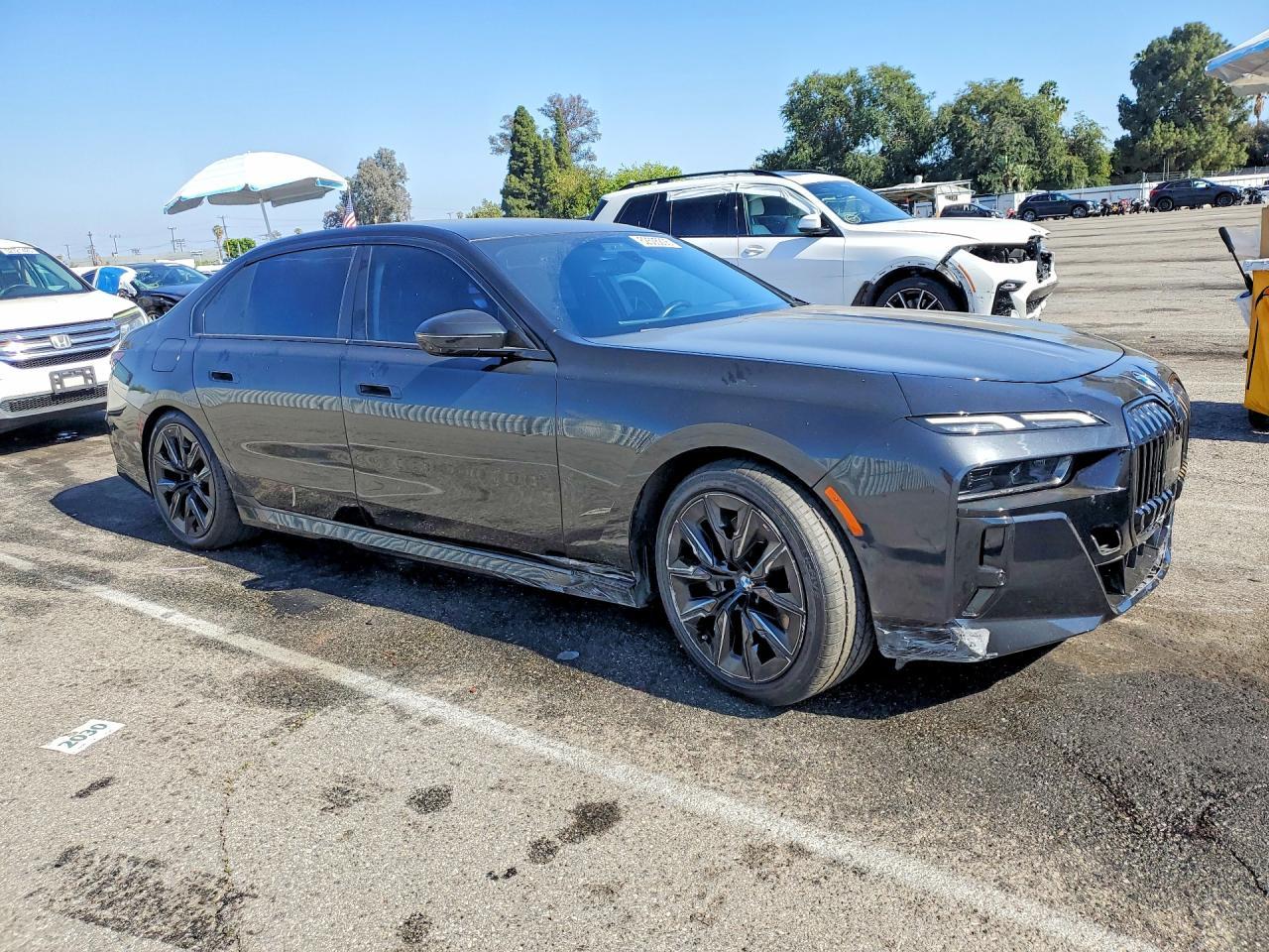 2023 BMW 740 I - zdjęcie 4