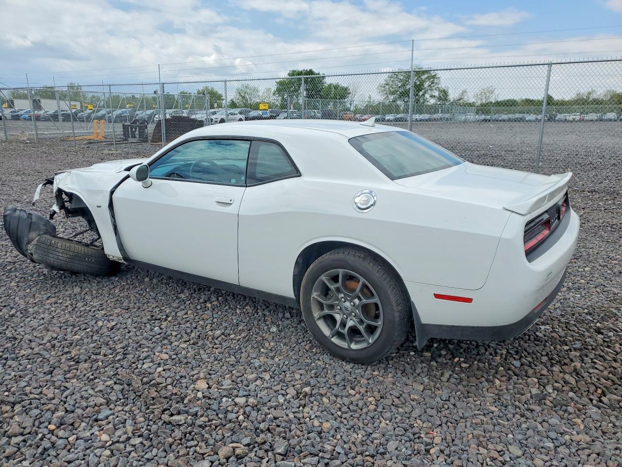 2017 Dodge Challenger Gt - zdjęcie 2