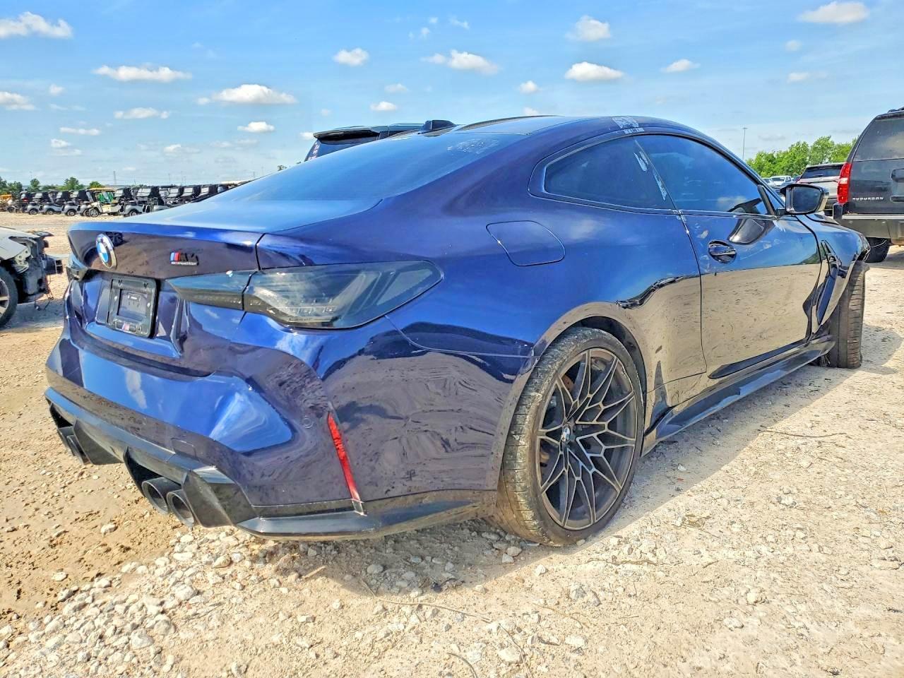 2024 BMW M4 Competition - zdjęcie 3