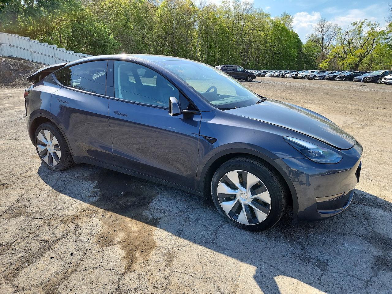 2023 Tesla Model Y - zdjęcie 4