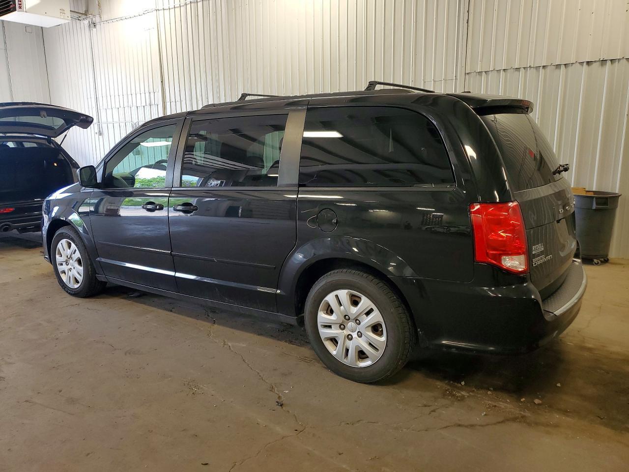 2017 Dodge Grand Caravan Gt - zdjęcie 2