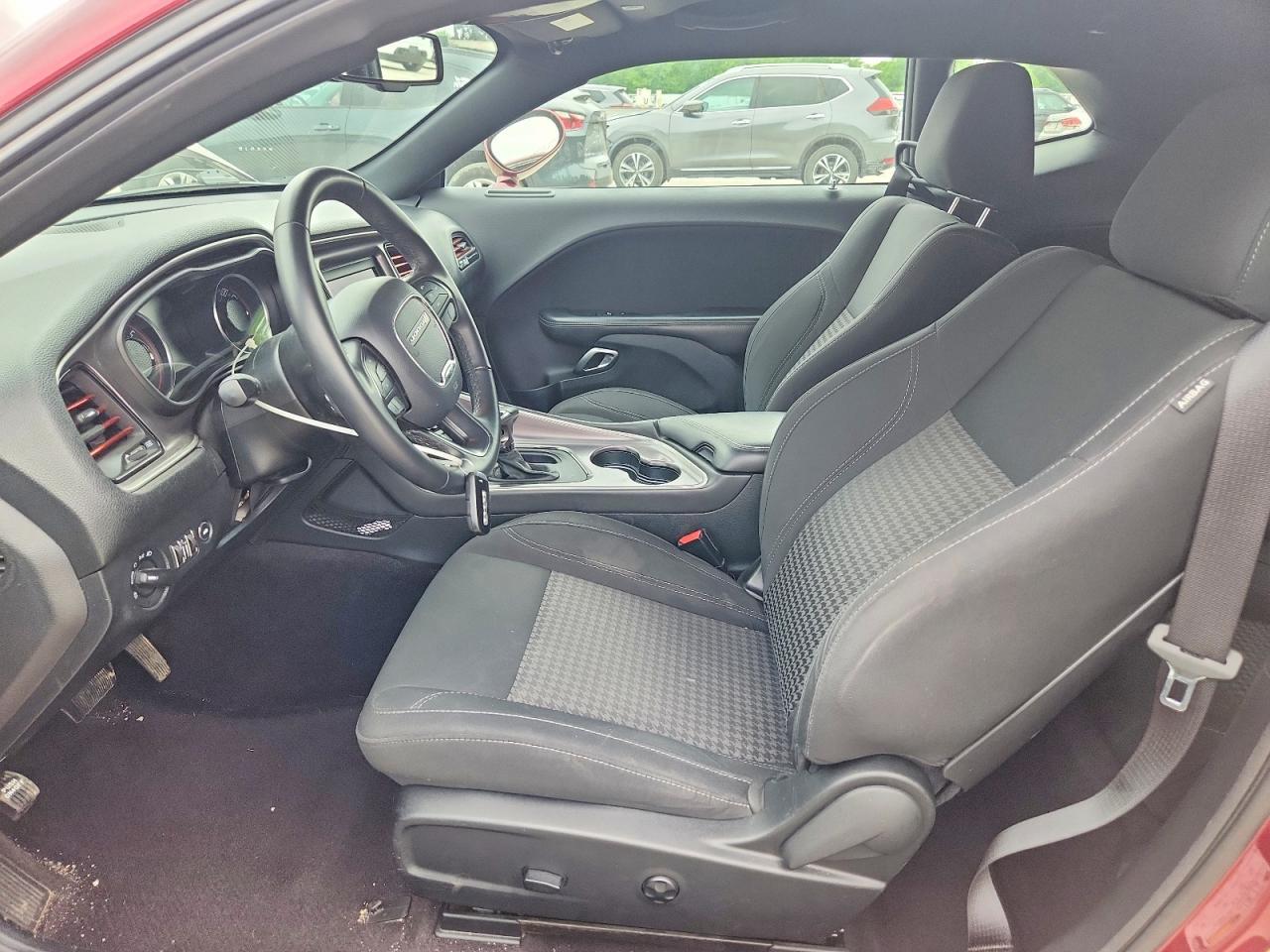 2019 Dodge Challenger Sxt - zdjęcie 7