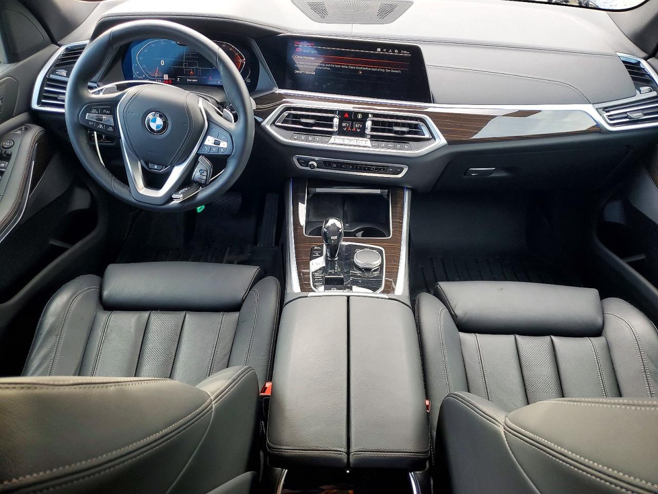2021 BMW X5 xDrive40I - zdjęcie 8
