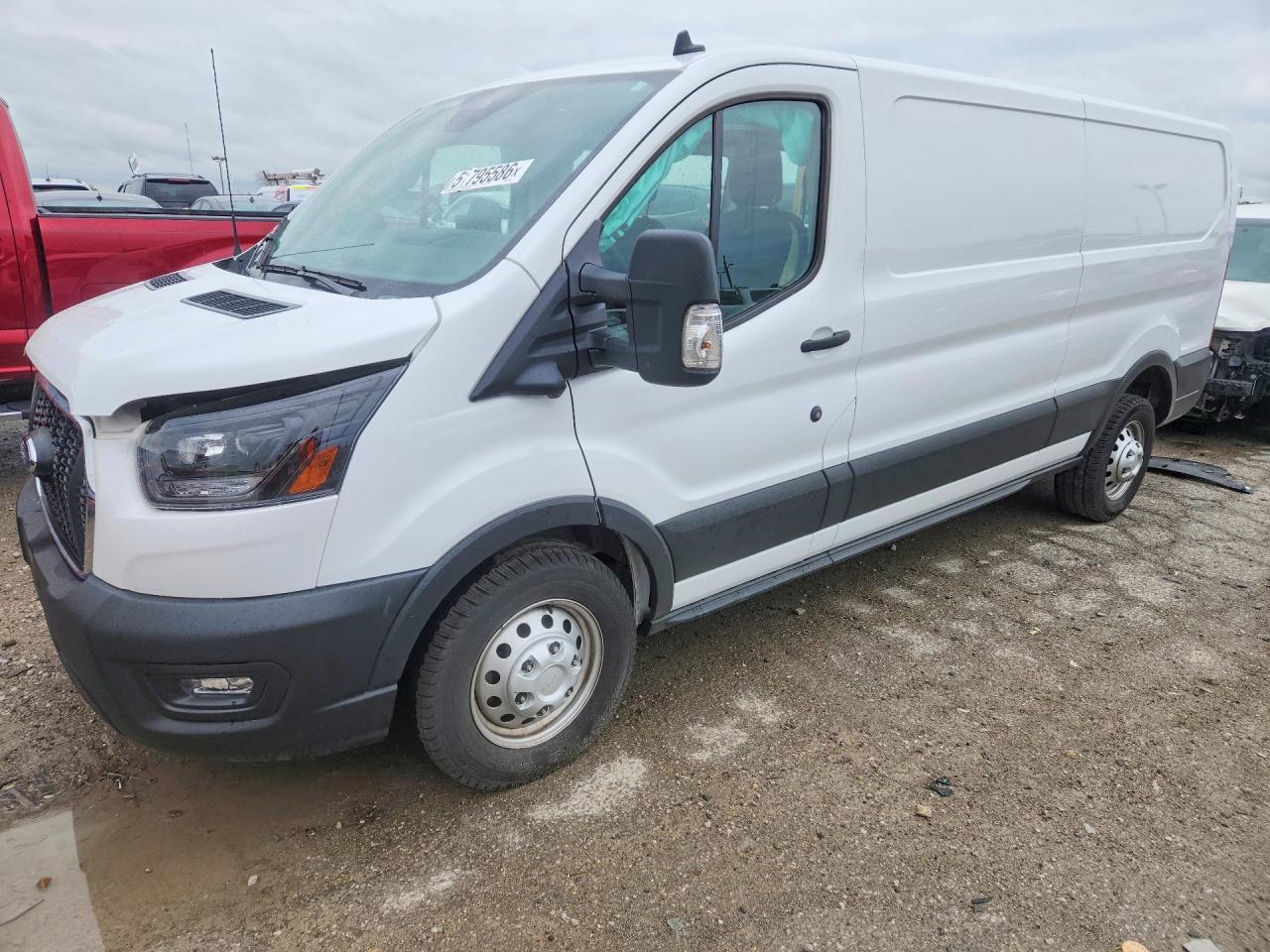 2025 Ford Transit T-250 - zdjęcie główne