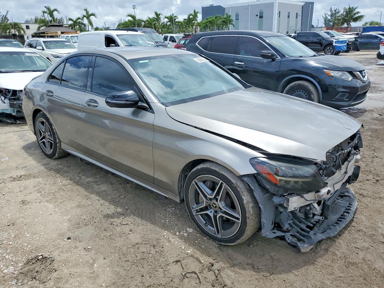 2020 Mercedes-Benz Klasa C - zdjęcie 4