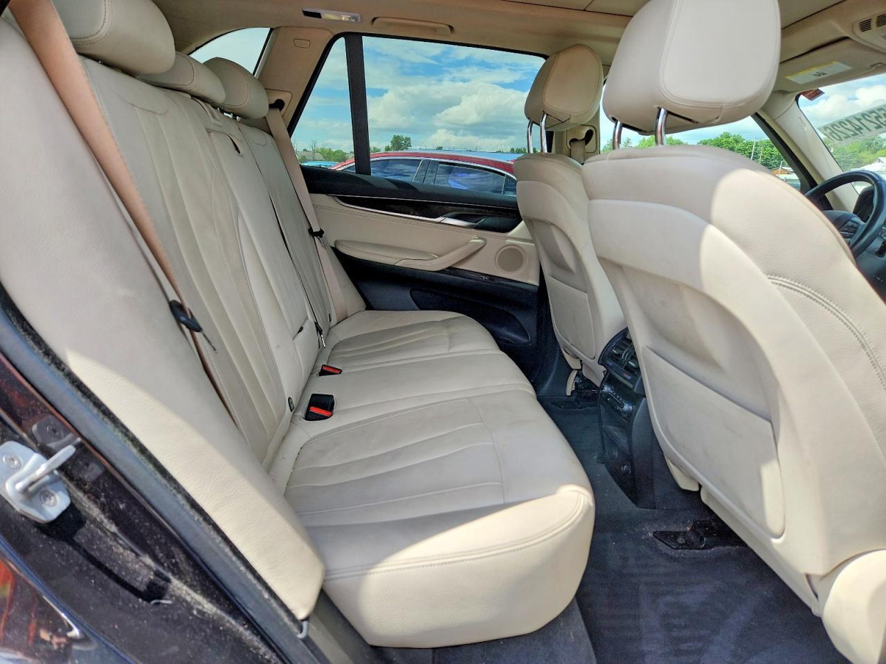 2015 BMW X5 xDrive35I - zdjęcie 11