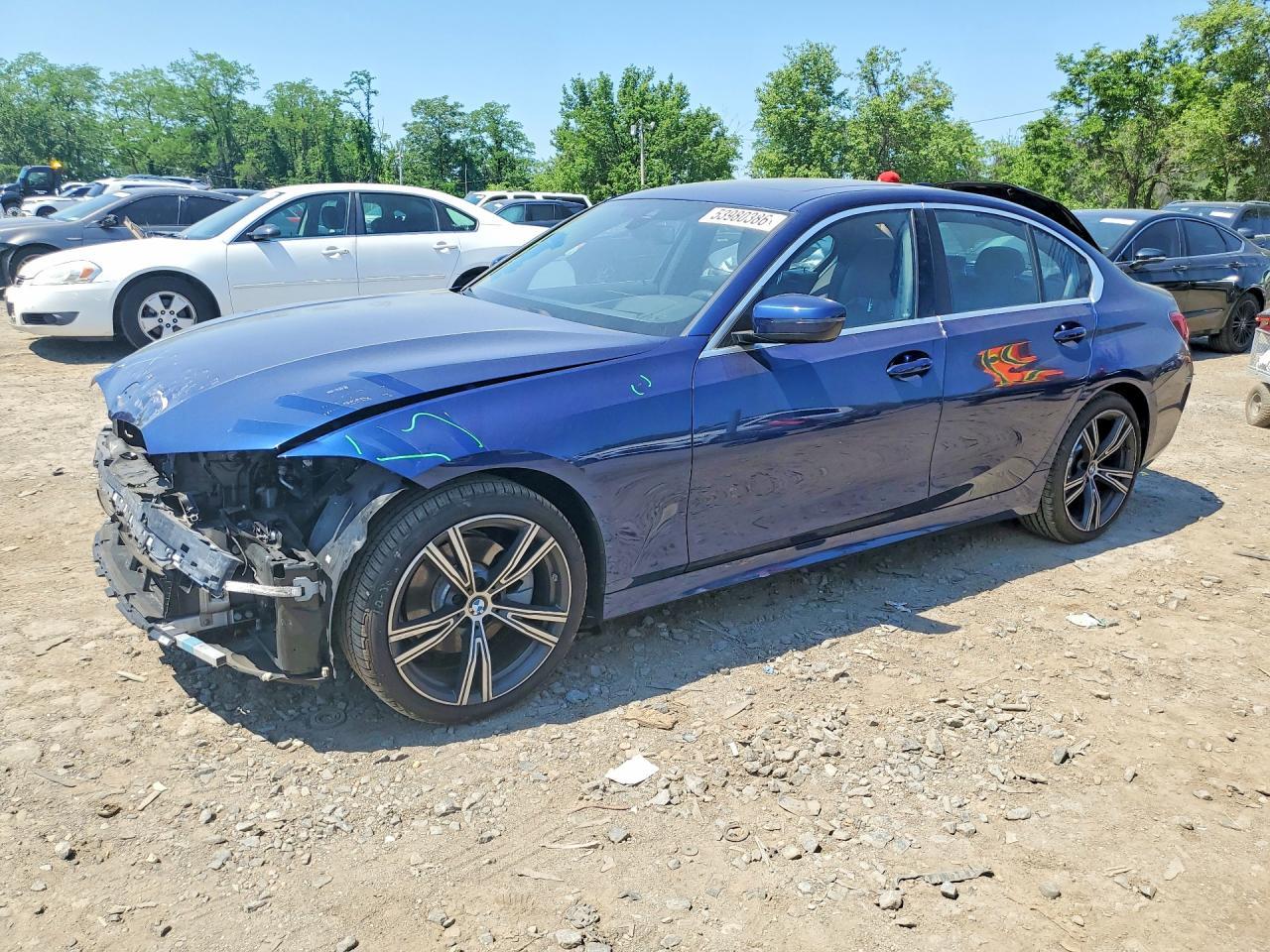 2019 BMW Seria 3 330i - zdjęcie główne