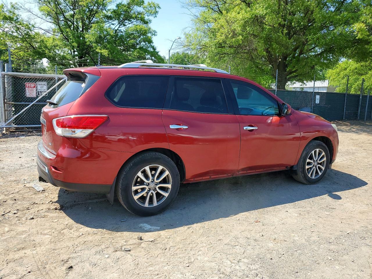 2016 Nissan Pathfinder Sv - zdjęcie 3