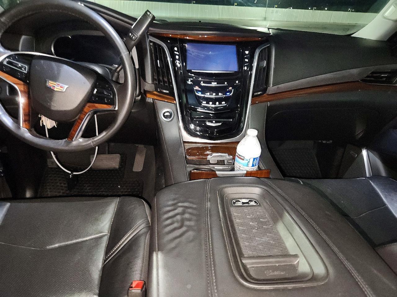 2016 Cadillac Escalade Esv - zdjęcie 8