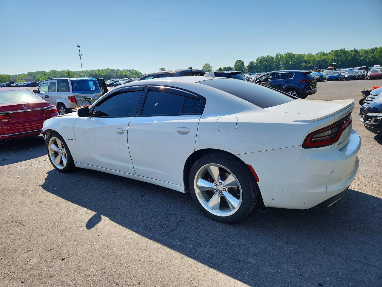 2016 Dodge Charger R - zdjęcie 2