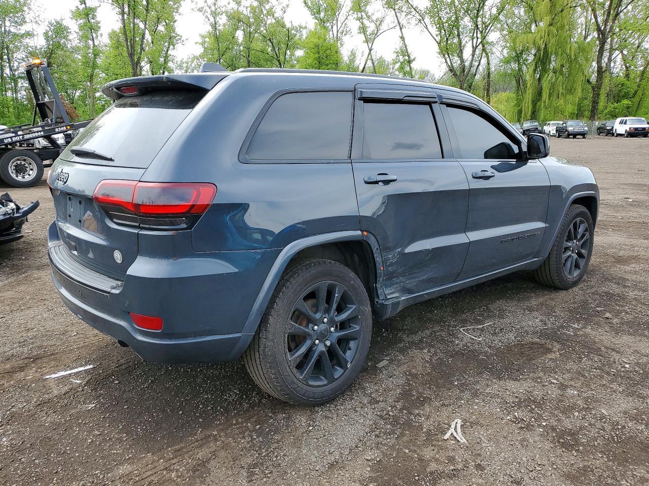 2017 Jeep Grand Cherokee Laredo - zdjęcie 3