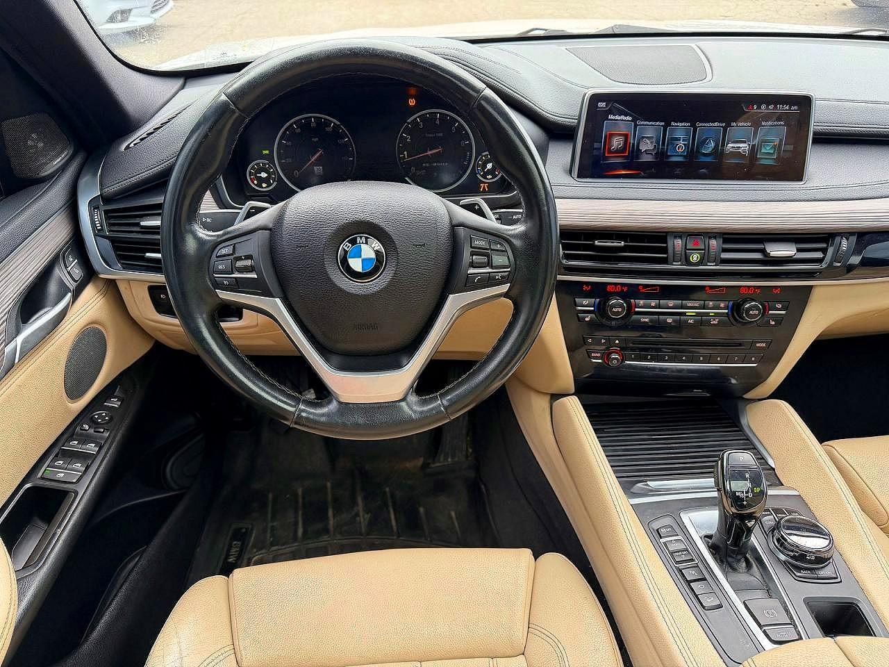 2017 BMW X6 xDrive50I - zdjęcie 9