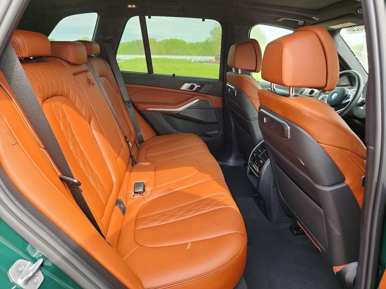 2024 BMW X5 M60I - zdjęcie 11