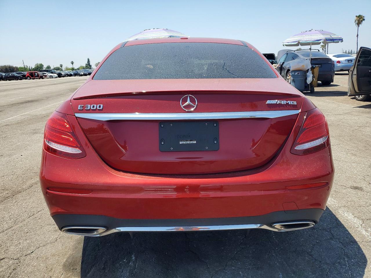 2019 Mercedes-Benz E 300 - zdjęcie 6
