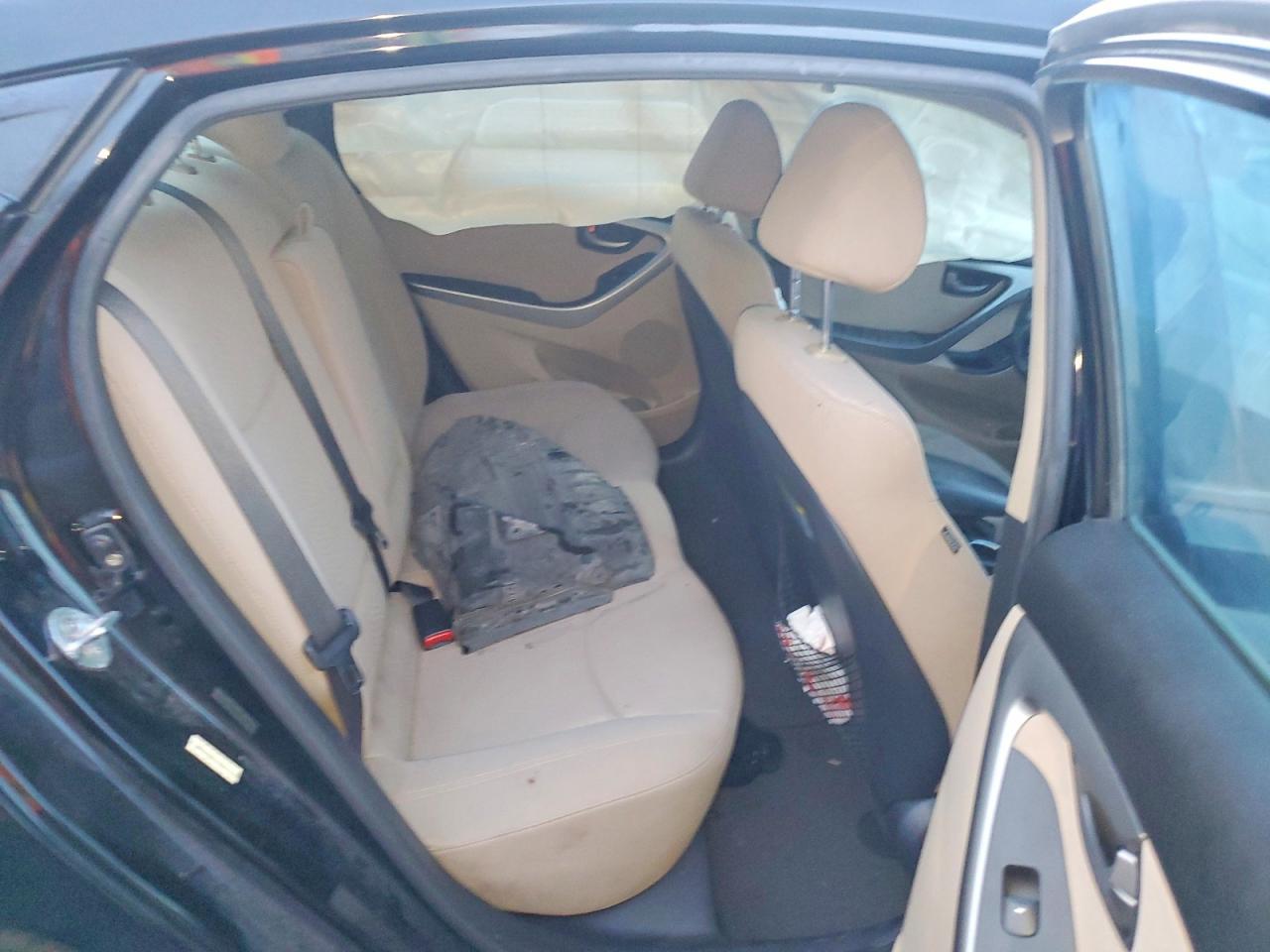 2014 Hyundai Elantra Se - zdjęcie 11