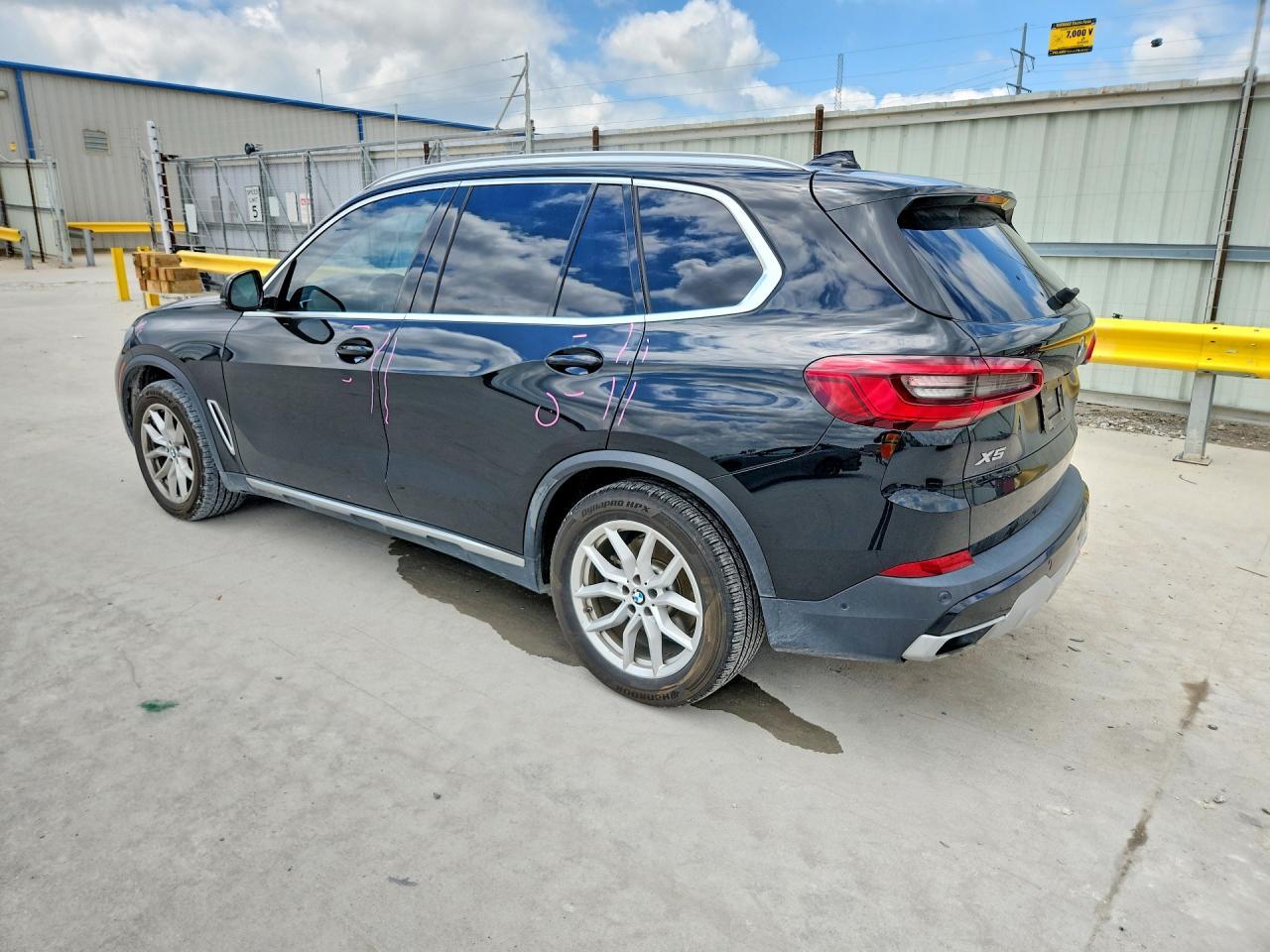 2020 BMW X5 xDrive40I - zdjęcie 2