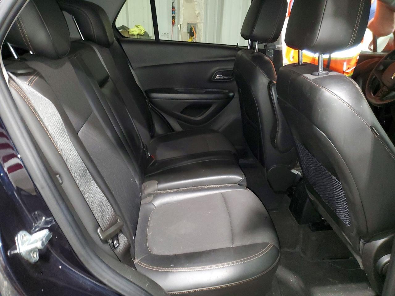 2021 Chevrolet Trax 1Lt - zdjęcie 11