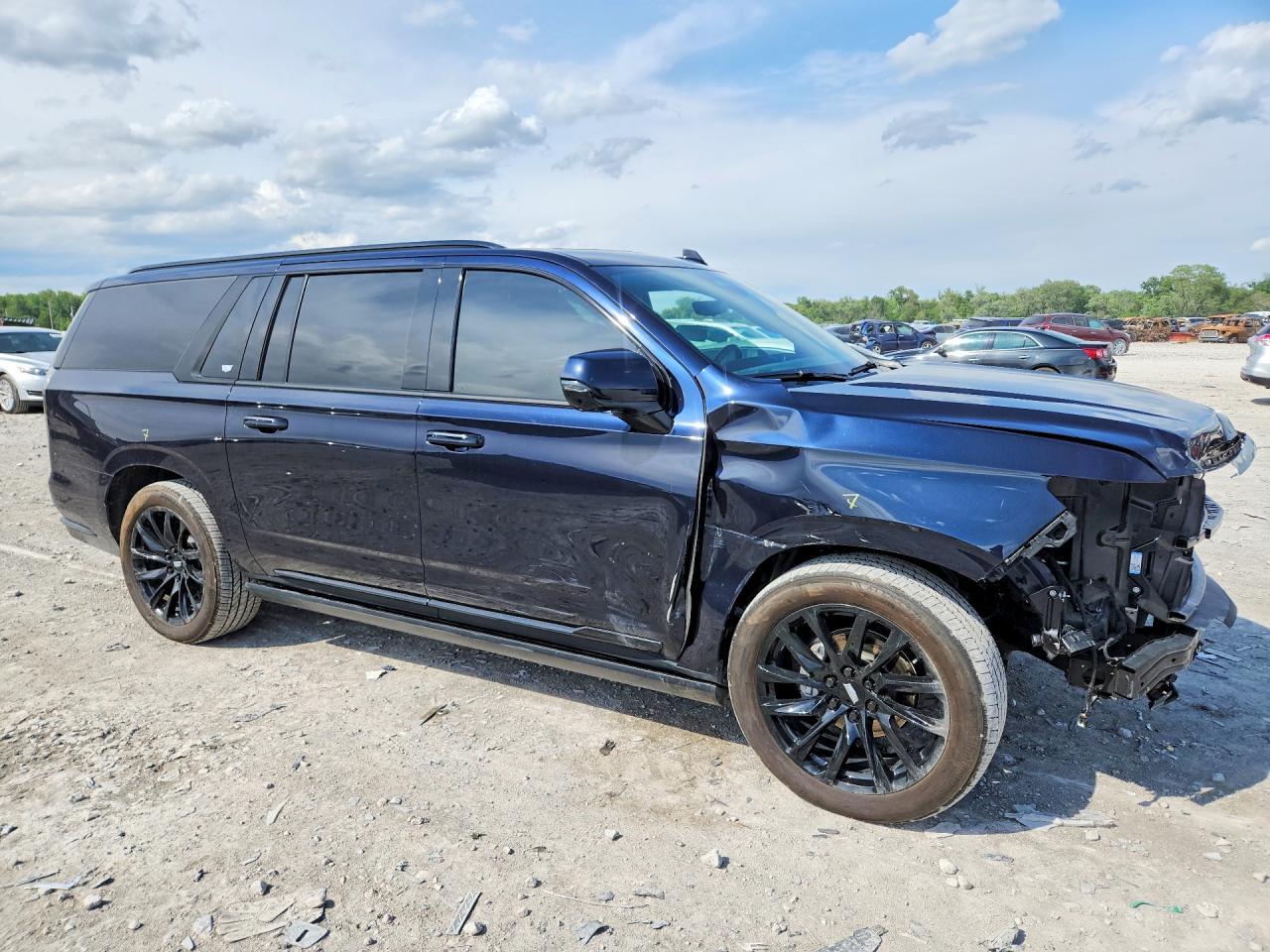 2023 Cadillac Escalade Esv Sport - zdjęcie 4