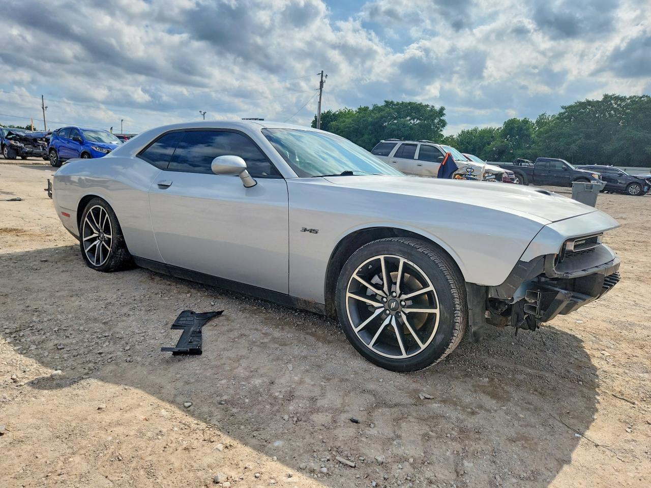 Dodge Challenger - zdjęcie 4