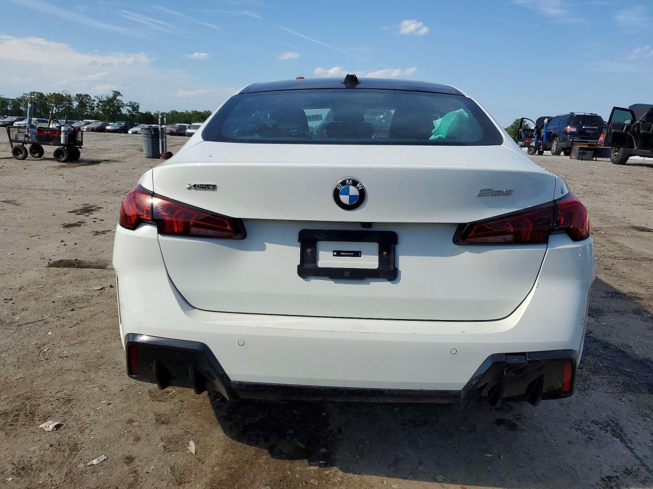 2026 BMW 228Xi - zdjęcie 6