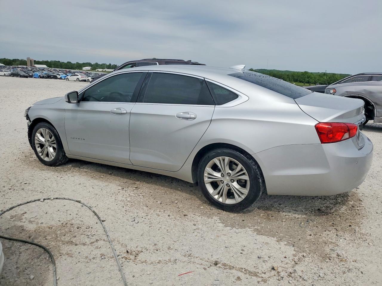 2015 Chevrolet Impala Lt - zdjęcie 2
