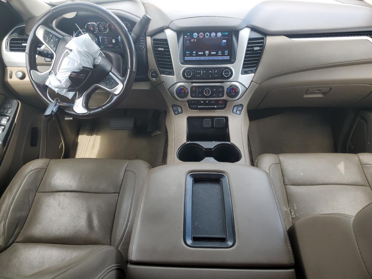 2020 GMC Yukon Xl C1500 Slt - zdjęcie 8
