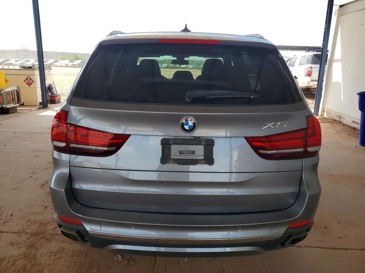 2015 BMW X5 xDrive50I - zdjęcie 6