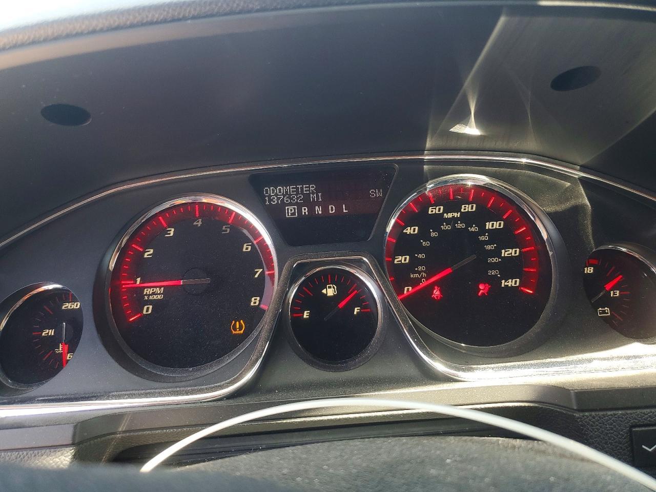 2013 GMC Acadia Denali - zdjęcie 9