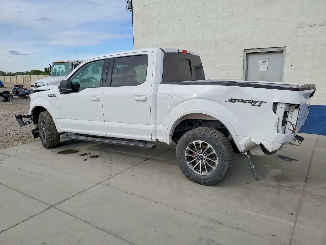2018 Ford F150 Supercrew - zdjęcie 2
