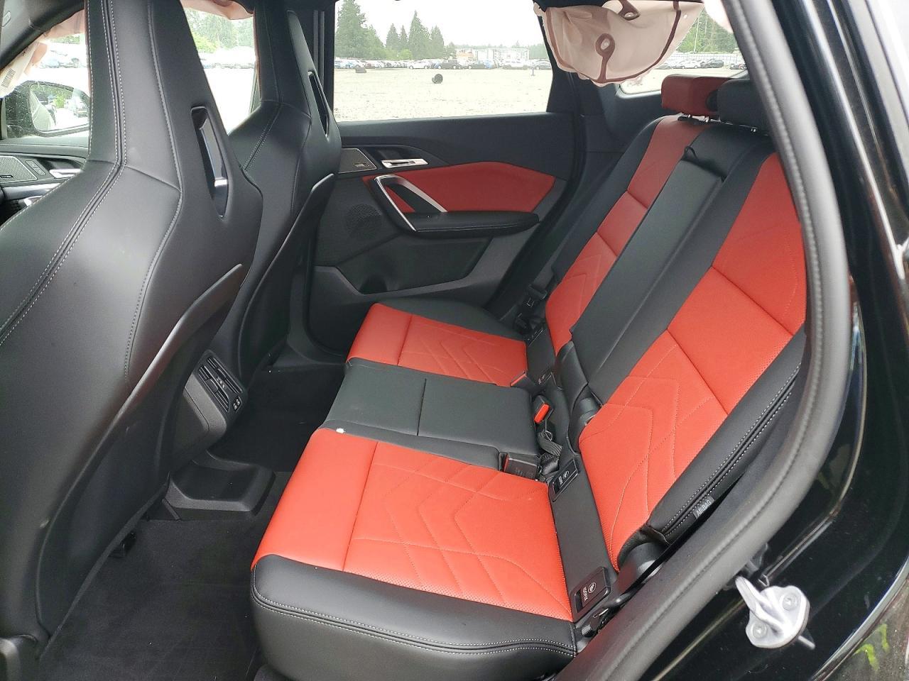 2026 BMW X1 M35I - zdjęcie 10