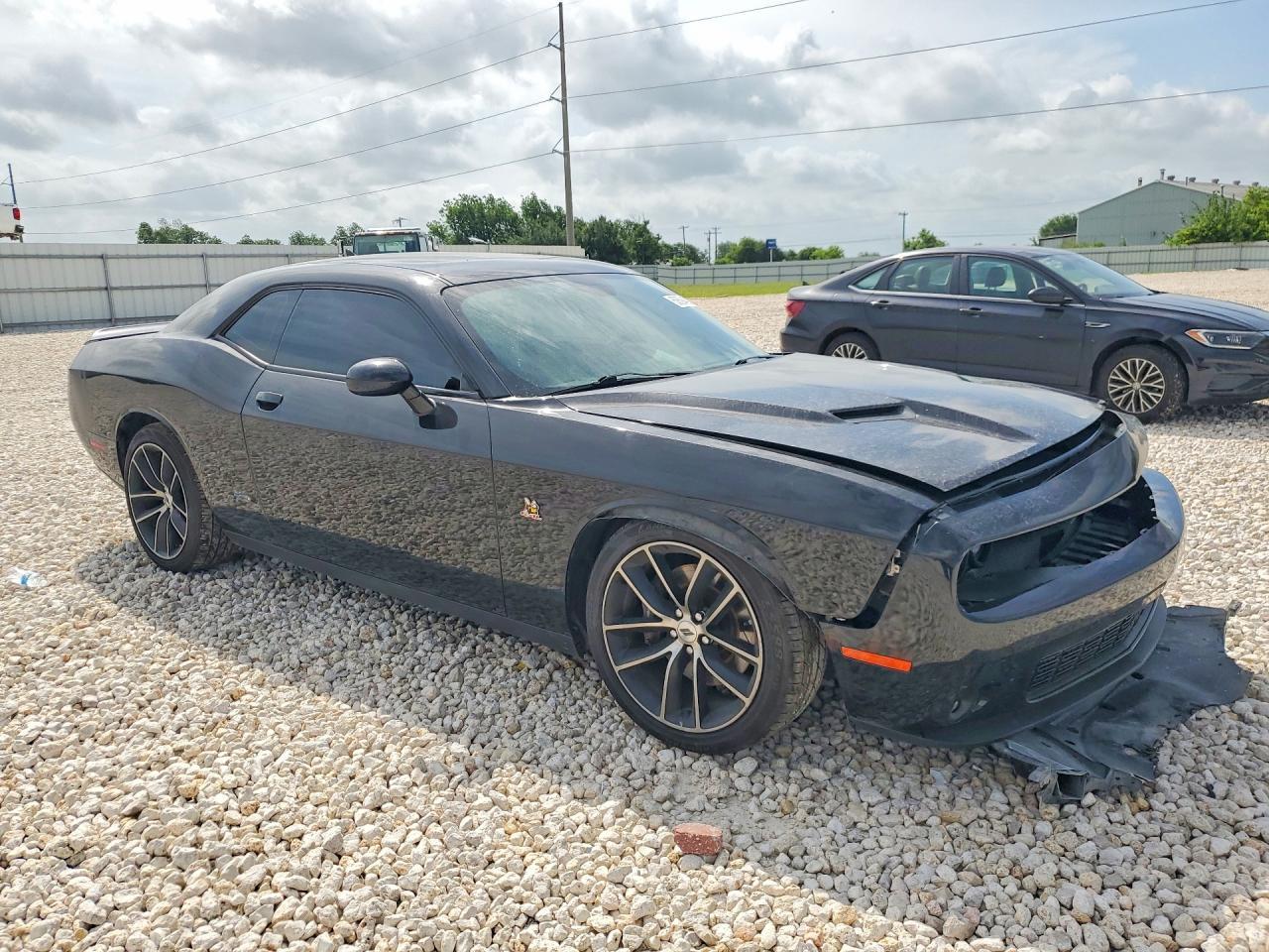 2018 Dodge Challenger R - zdjęcie 4