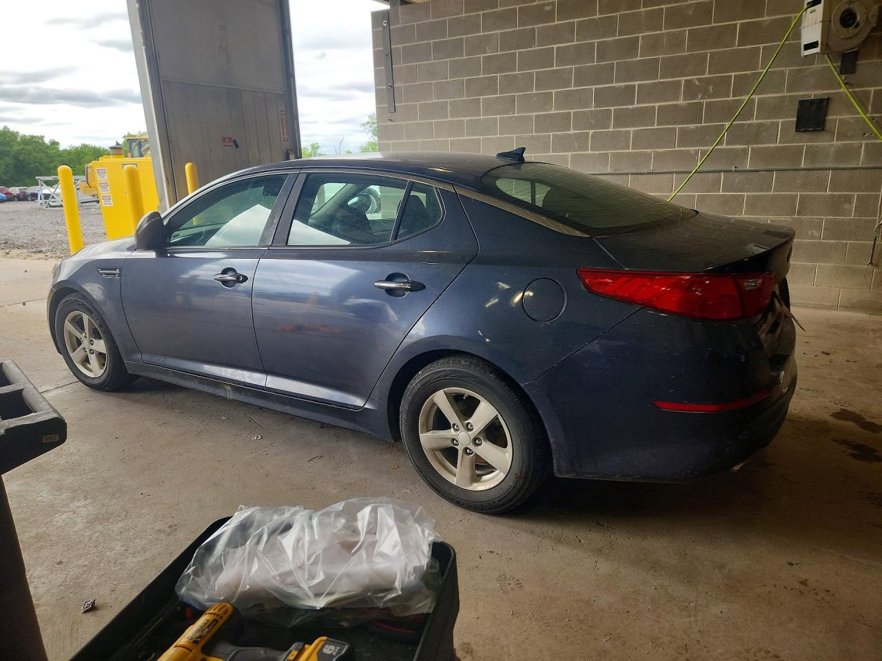 2015 Kia Optima Lx - zdjęcie 2