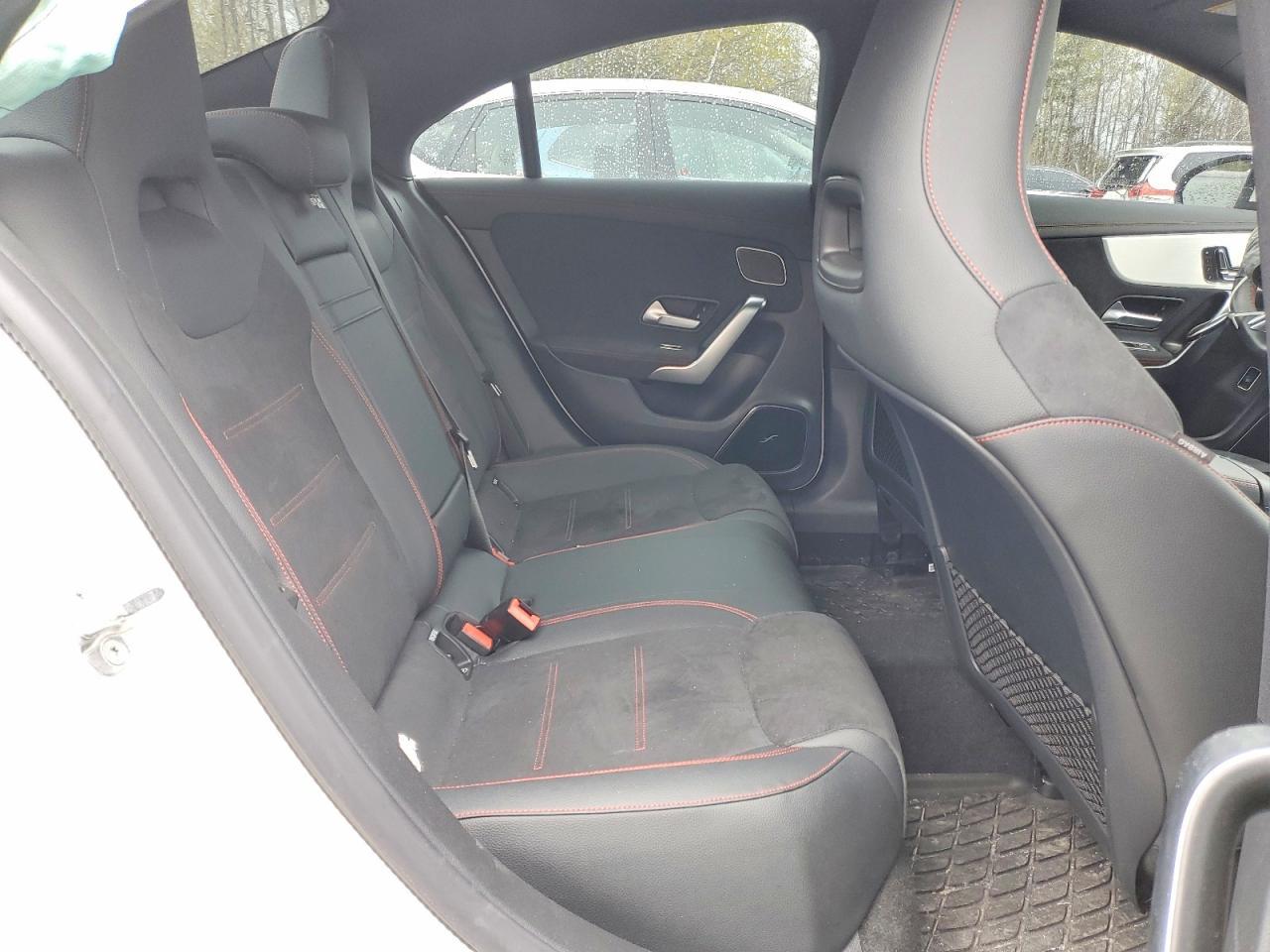 2025 Mercedes-Benz Cla 250 4Matic - zdjęcie 10