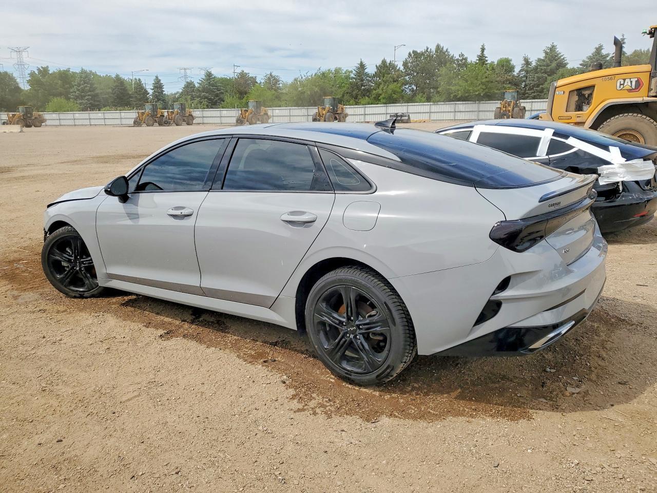 2022 Kia K5 Gt Line - zdjęcie 2