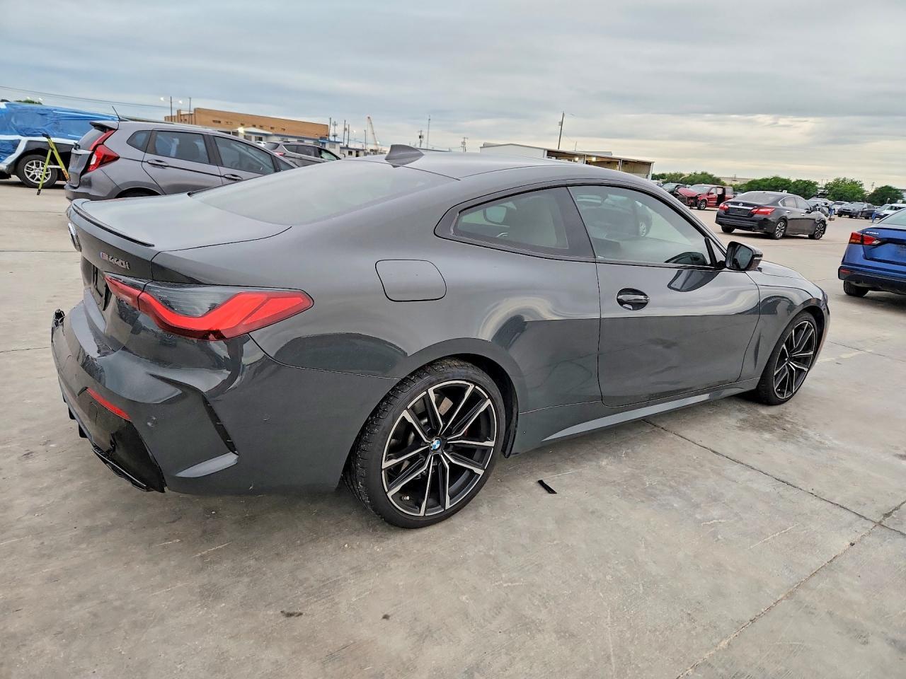 2021 BMW M440Xi - zdjęcie 3