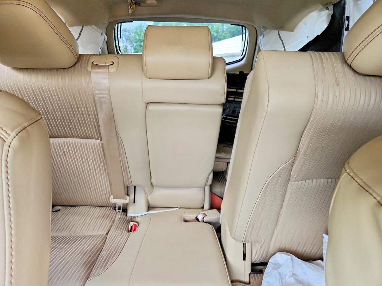 2019 Toyota Highlander Le Plus - zdjęcie 10