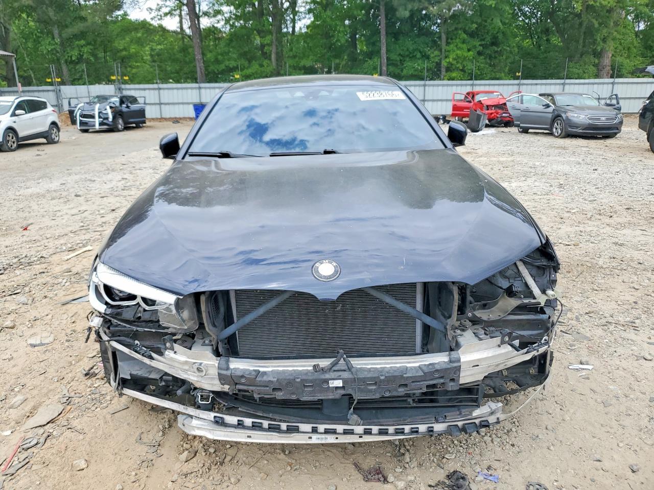 2017 BMW 530 I - zdjęcie 5