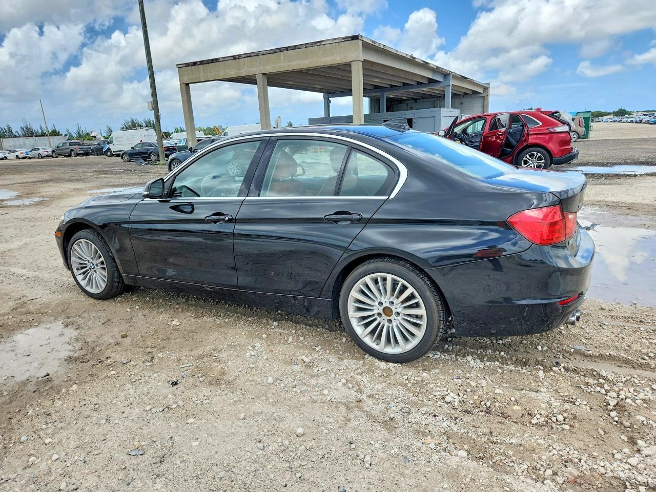 2015 BMW 328 Xi - zdjęcie 2