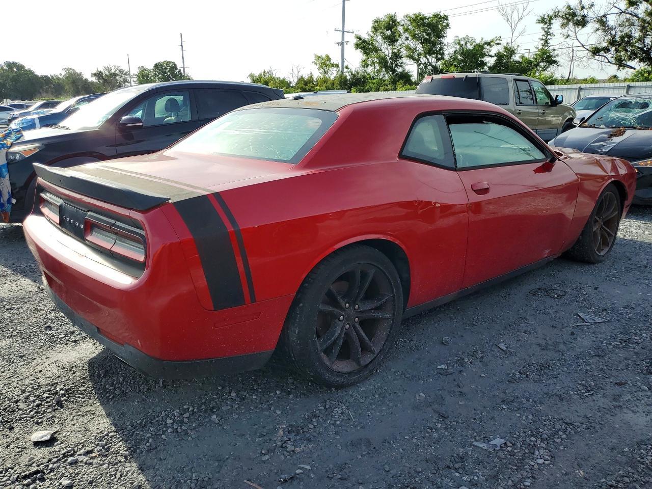 2016 Dodge Challenger R - zdjęcie 3