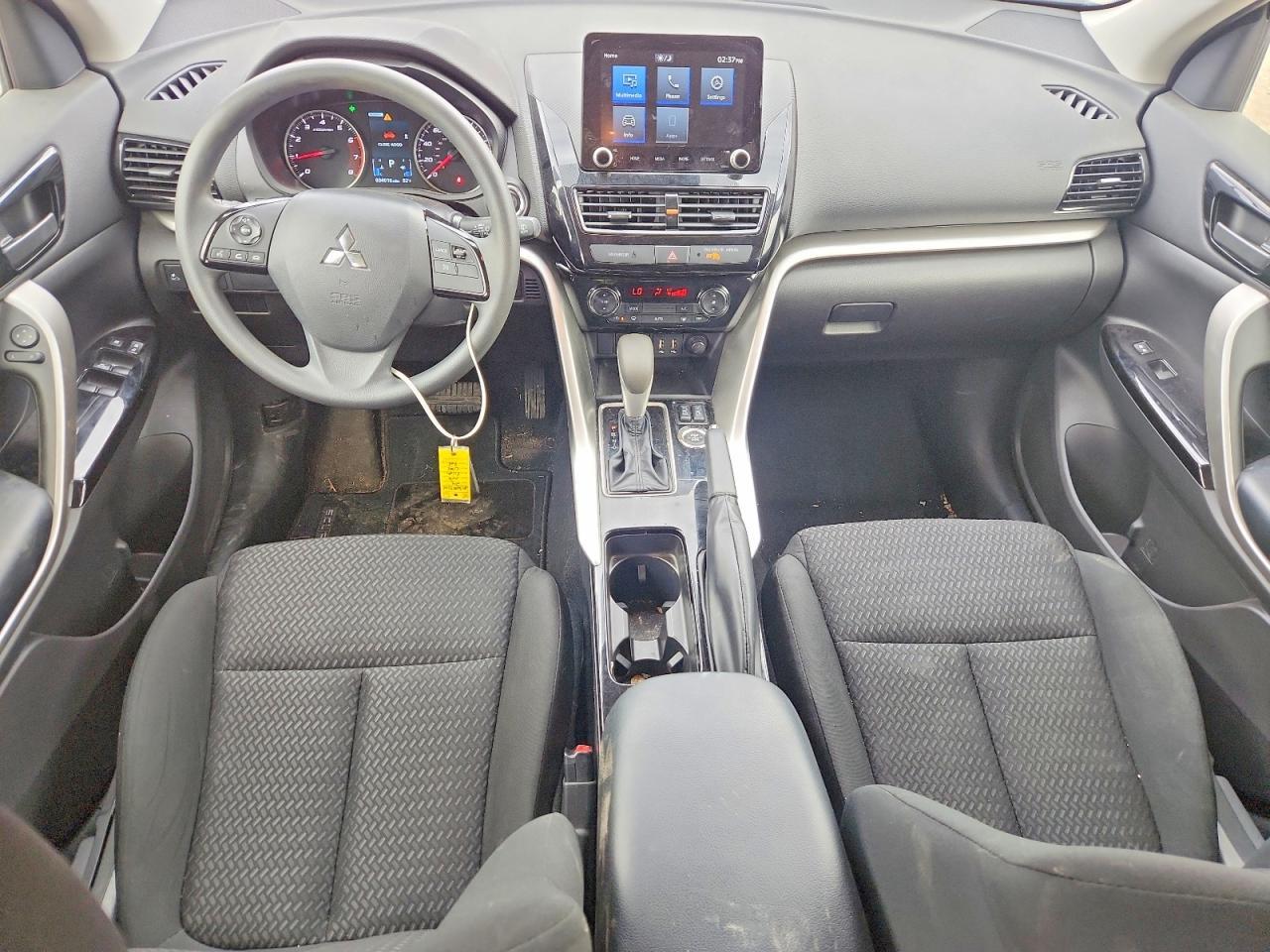 2024 Mitsubishi Eclipse Cross Le - zdjęcie 8
