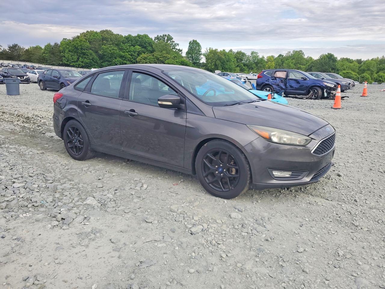 2016 Ford Focus Se - zdjęcie 4