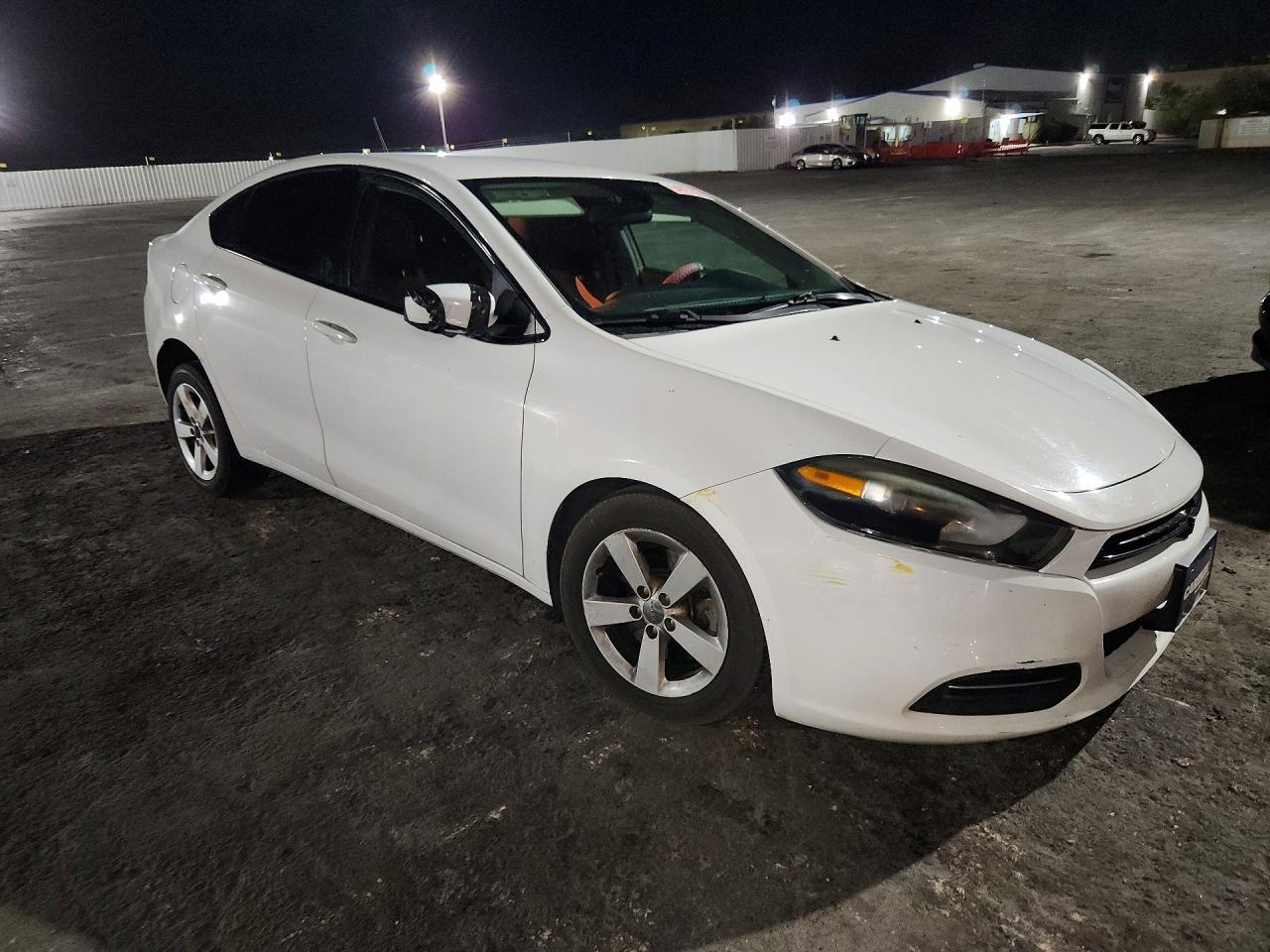 2016 Dodge Dart Sxt - zdjęcie 4