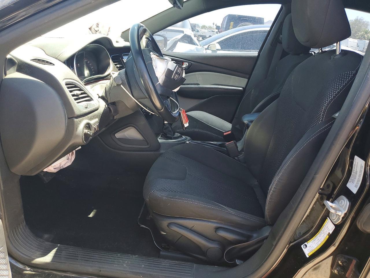 2015 Dodge Dart Sxt - zdjęcie 7