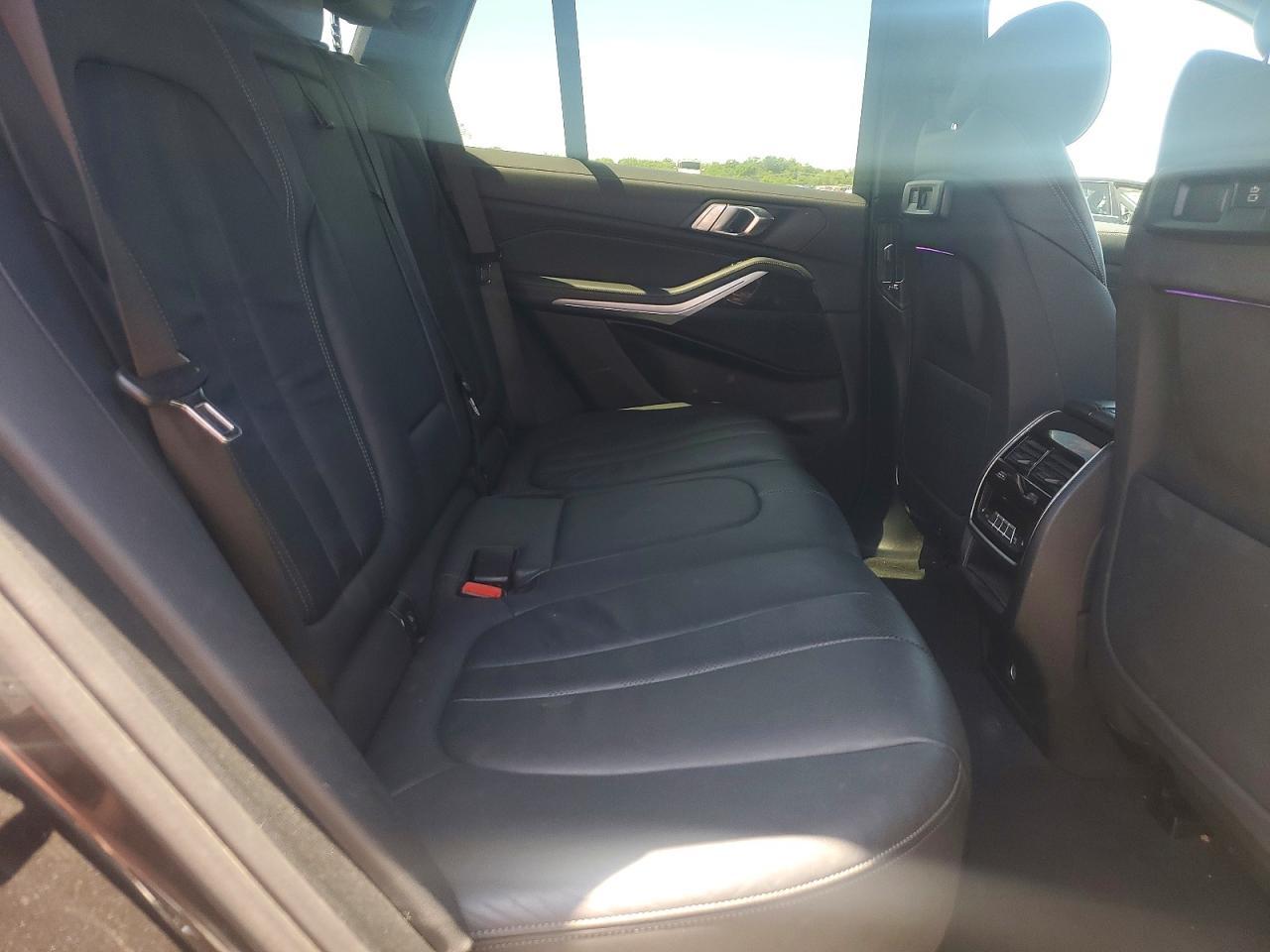 2019 BMW X5 xDrive40I - zdjęcie 10