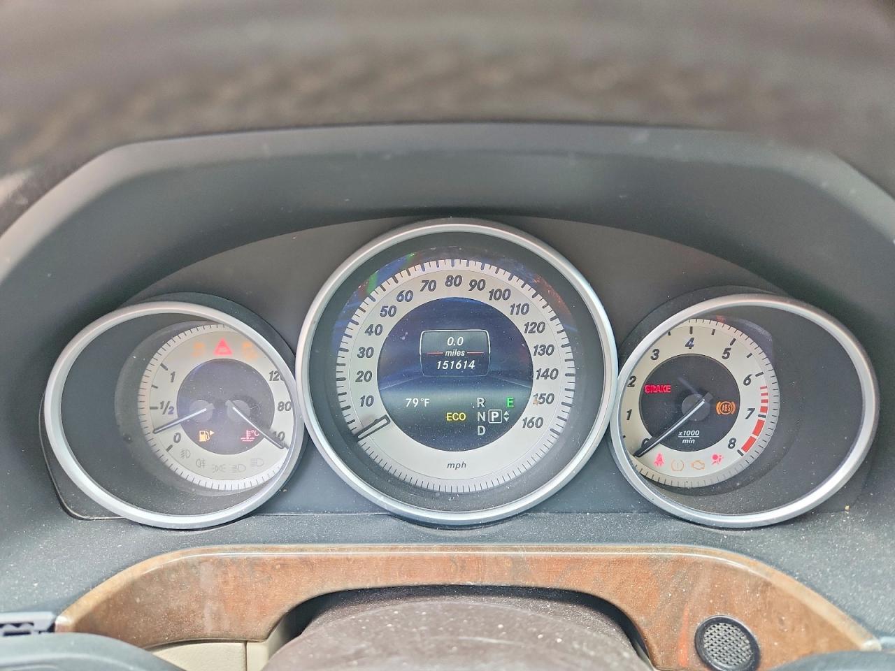 2014 Mercedes-Benz E 350 4Matic - zdjęcie 9