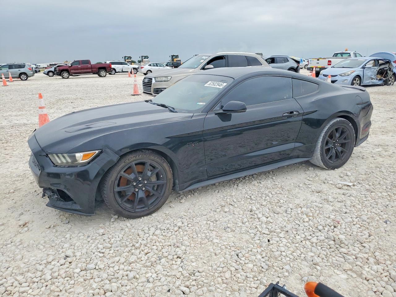 2017 Ford Mustang Gt - zdjęcie główne