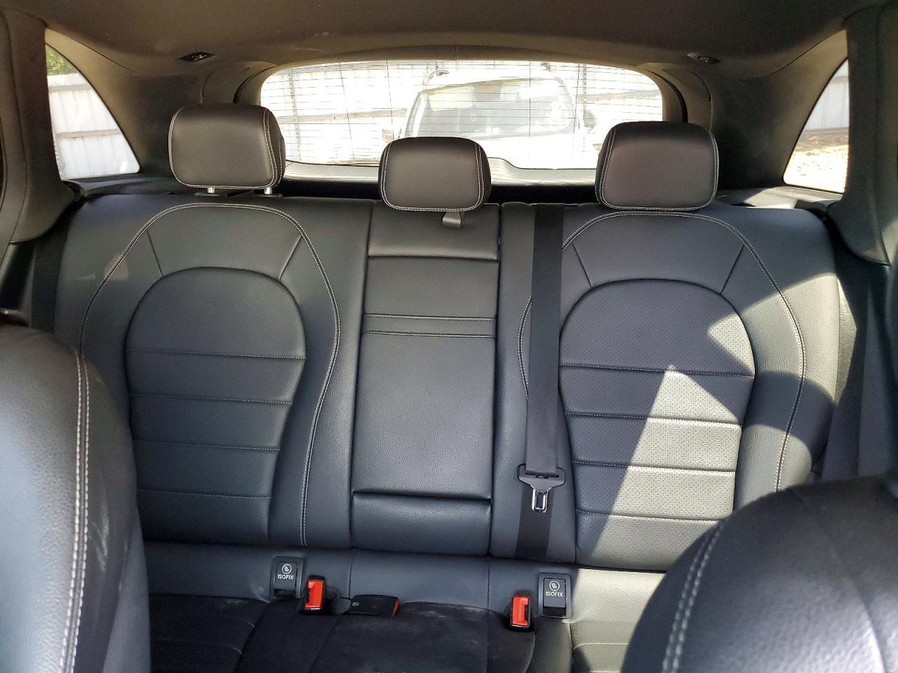 2017 Mercedes-Benz Glc 300 - zdjęcie 10