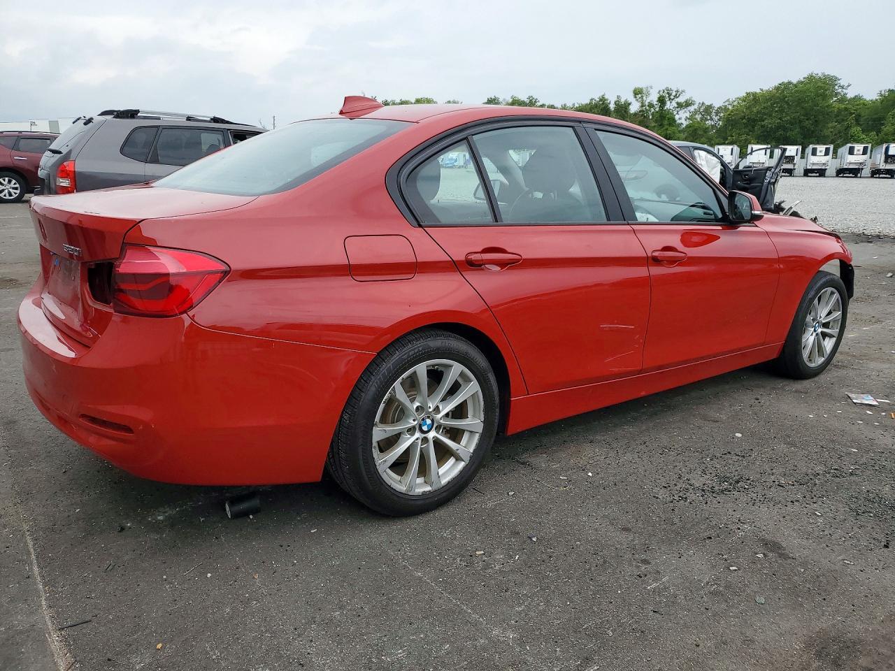 2018 BMW 320 I - zdjęcie 3