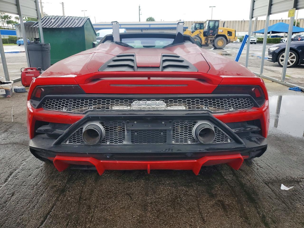 2022 Lamborghini Huracan Evo - zdjęcie 6